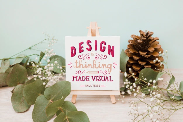 Paper Card Mockup With Floral Decoration Psd