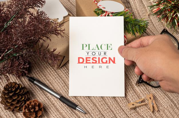 Paper Greeting Card Psd Mockup Psd