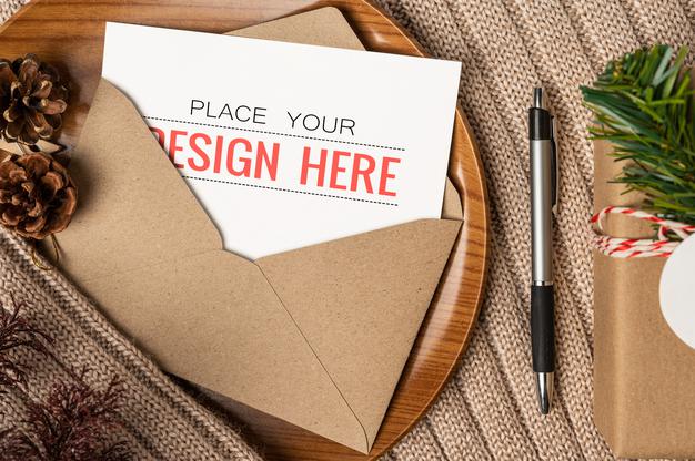 Paper Greeting Card Psd Mockup Psd