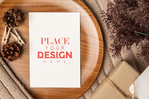 Paper Greeting Card Psd Mockup Psd