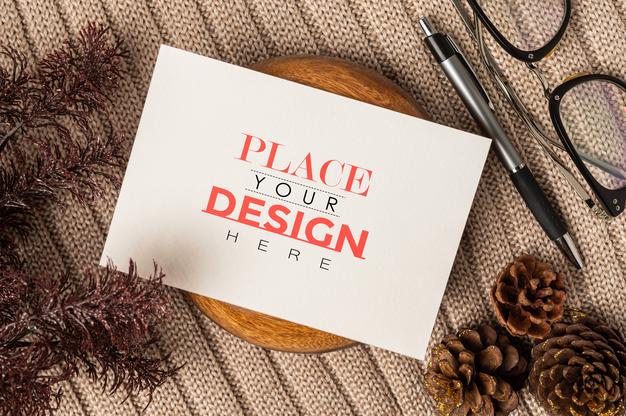 Paper Greeting Card Psd Mockup Psd