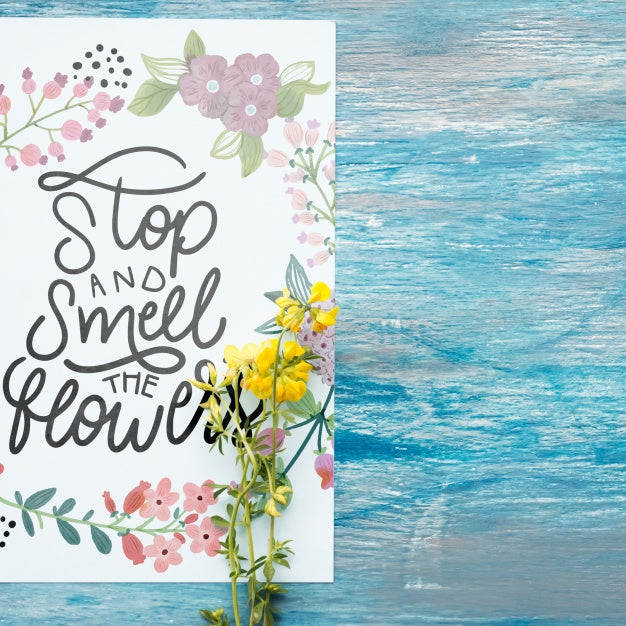 Paper Mockup With Floral Decoration Psd