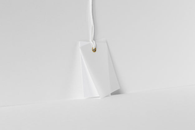 Paper Tag Design Mockup Psd