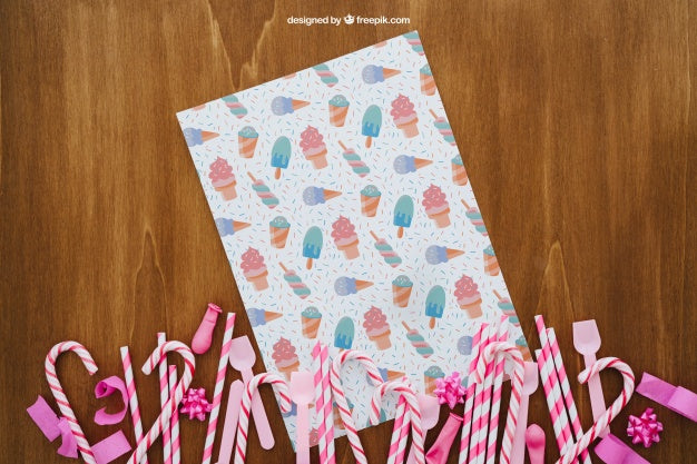 Party Composition On Wooden Texture Psd