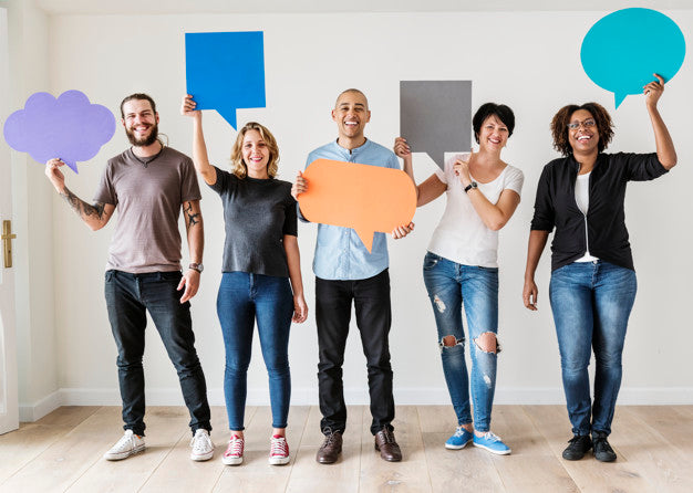 People Carryng Speech Bubble Icons Psd