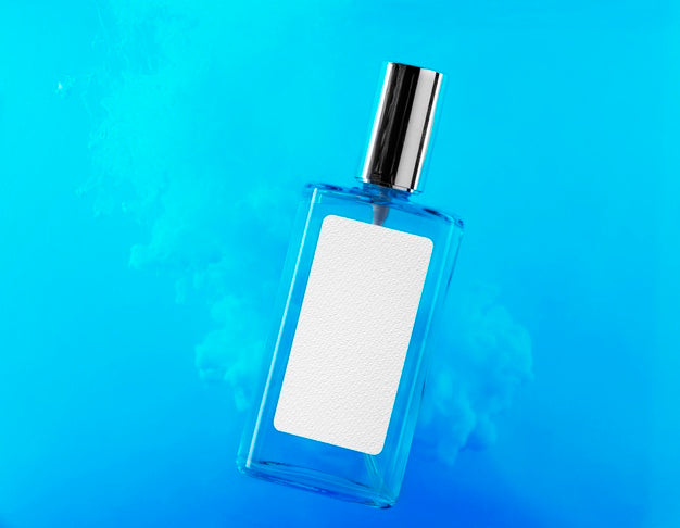 Perfume Bottle With Etiquette Mockup Psd
