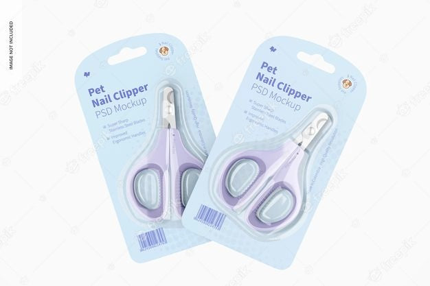 Pet Nail Clipper On Blister Mockup Psd