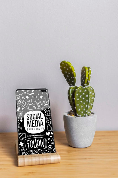 Phone Mock-Up With Social Media Concept Psd
