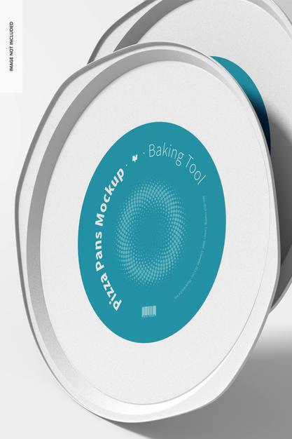 Pizza Pans Mockup, Perspective View Psd