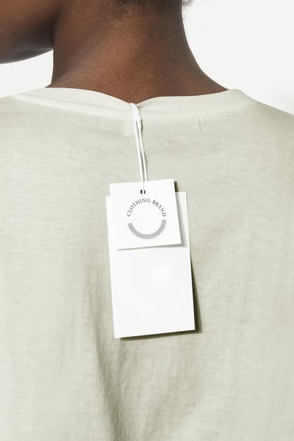 Plain Clothing Price Tag Mockup Design On Tee Psd