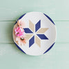 Plate Mockup With Flowers Psd