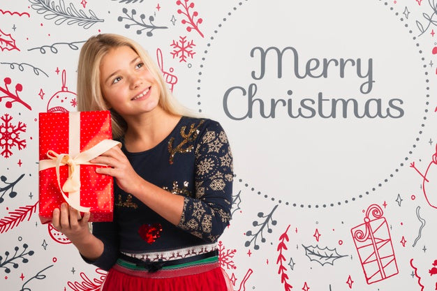 Pretty Girl With Wrapped Gift On Christmas Psd
