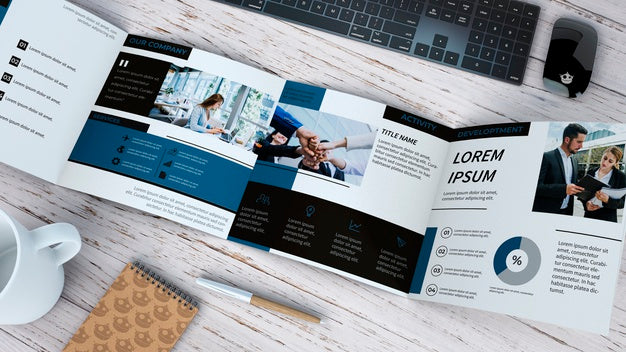 Quadfold Brochure Mockup Psd