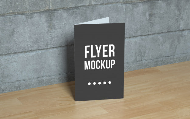 Realistic Flyer Mockup Psd