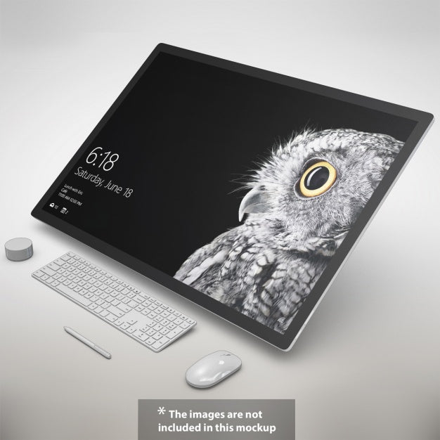 Realistic Monitor Presentation Psd