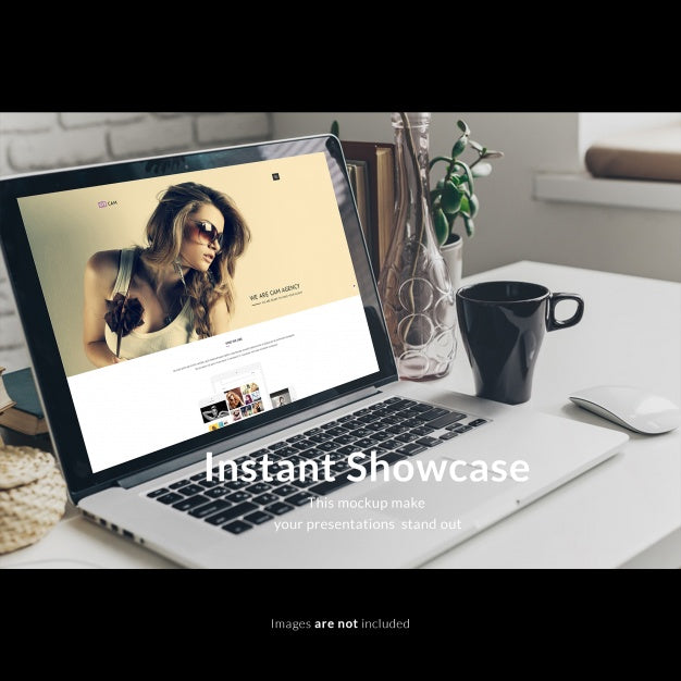 Realistic Screen Mock Up Psd