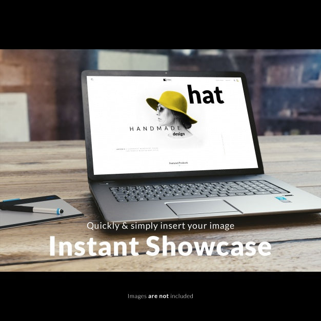 Realistic Screen Mock Up Psd