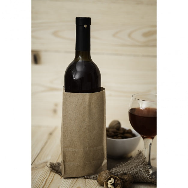 Realistic Wine Bottle Presentation Psd