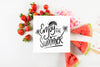 Round Card Mockup With Tropical Summer Concept With Strawberries And Watermelon Psd