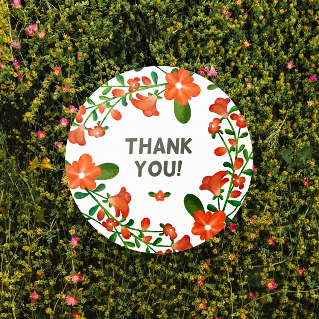 Round Paper Mockup On Leaves Background Psd