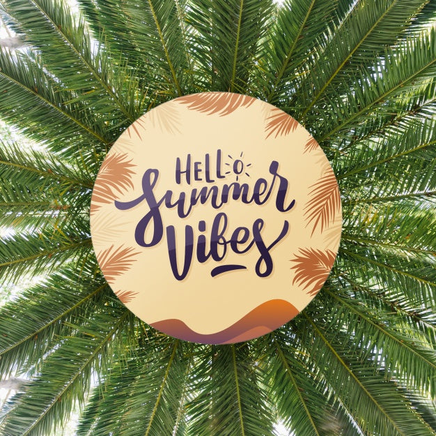 Round Paper Mockup On Summer Leaves Background Psd