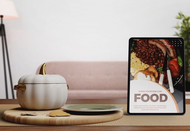 Setup Table For Thanksgiving Day Psd