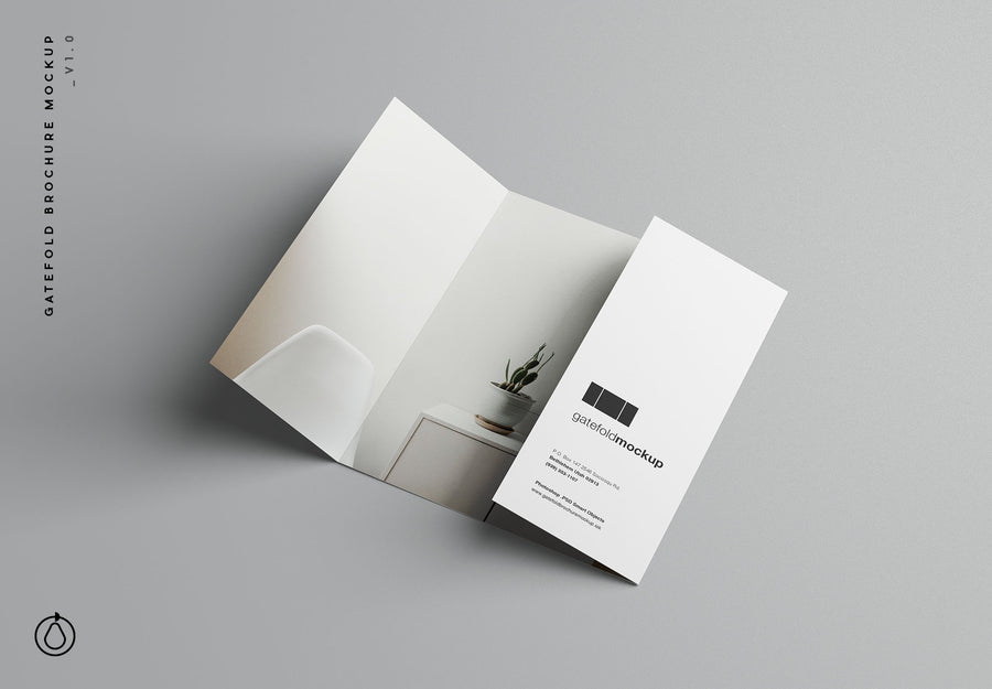 Single Gatefold Brochure Mockup