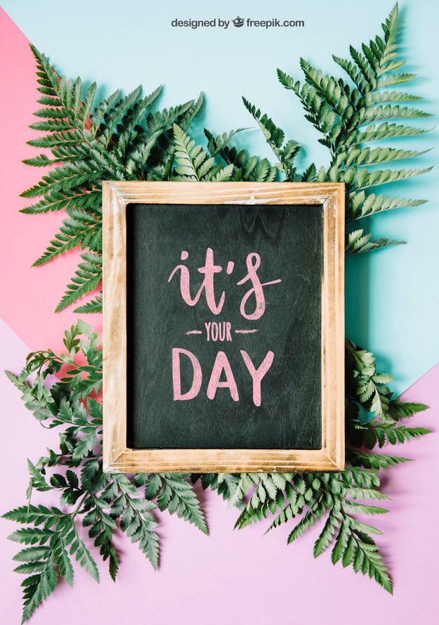 Slate And Botanical Mockup Psd