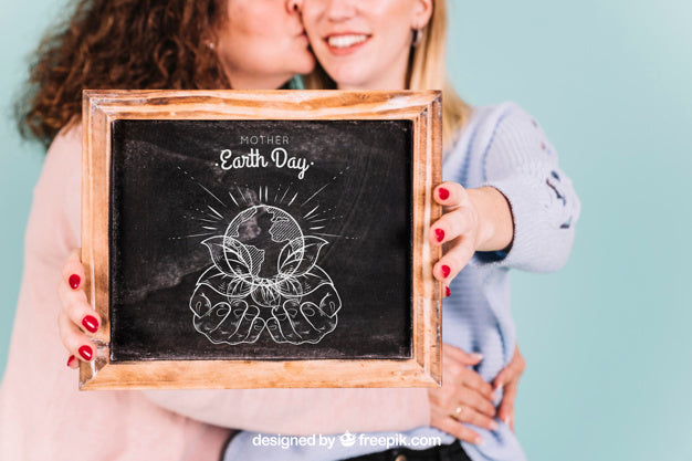 Slate Mockup For Mothers Day Psd