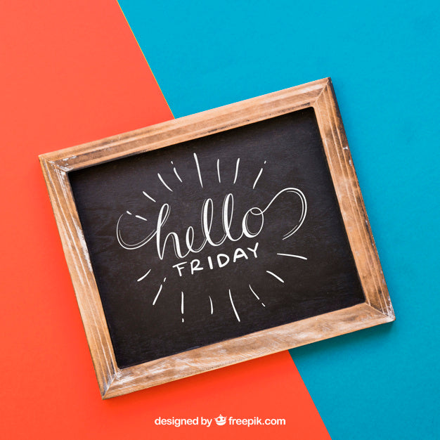 Slate Mockup On Red And Blue Background Psd