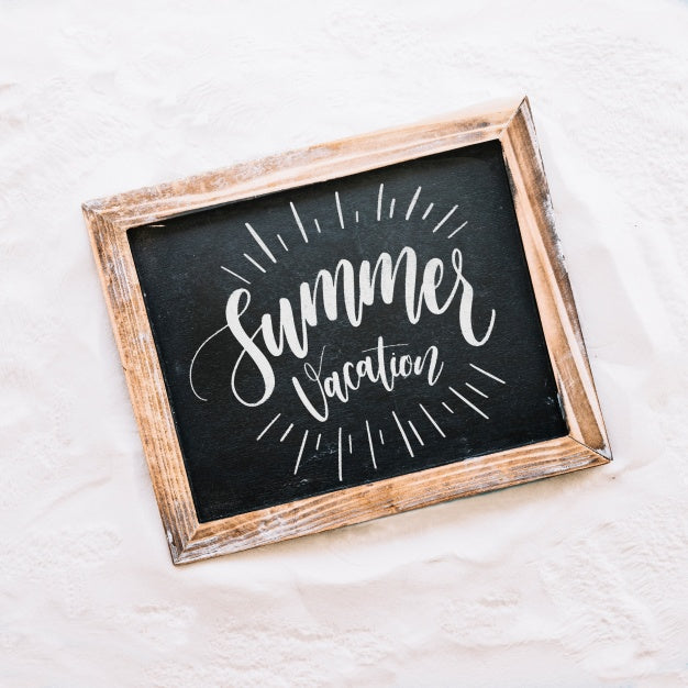 Slate Mockup On Sand Texture Psd