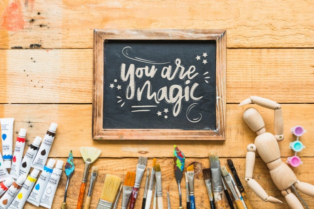 Slate Mockup With Paint Materials Psd