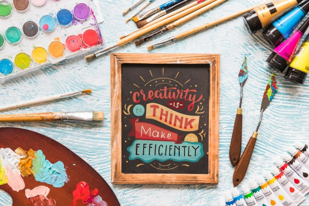 Slate Mockup With Paint Materials Psd