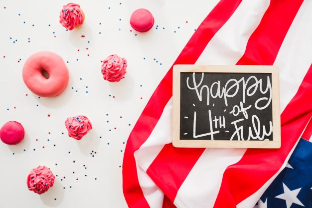 Slate Mockup With Pink Donuts Psd