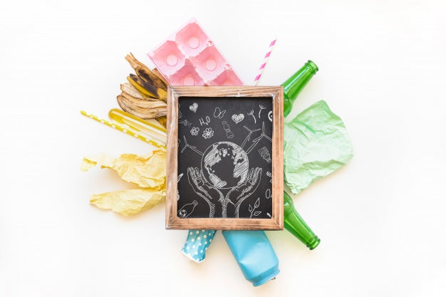 Slate Mockup With Recycle Concept Psd