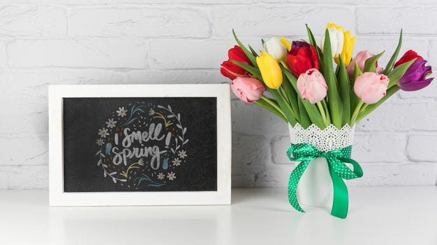 Slate Mockup With Spring Concept Psd