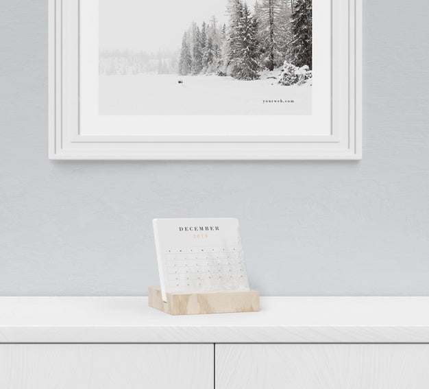 Small Page For Calendar Concept Mock-Up Psd