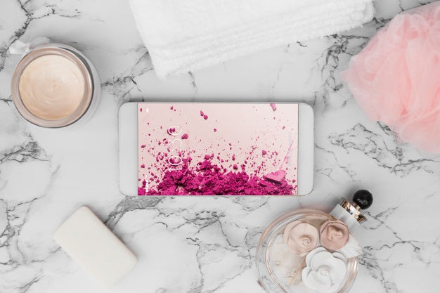 Smartphone Mockup On Marble Texture Psd