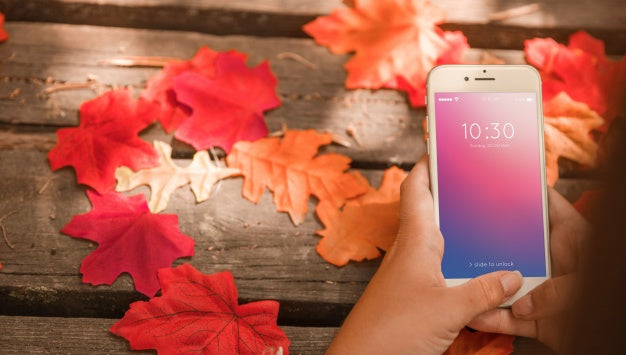 Smartphone Mockup With Autumn Concept Psd