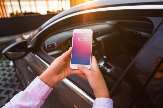 Smartphone Mockup With Car Concept Psd