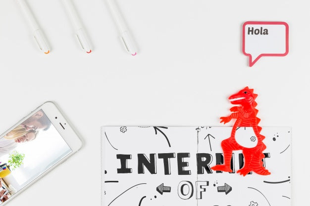 Smartphone Mockup With Office Elements Psd