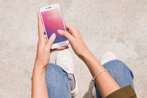 Smartphone Mockup With Person Using It Psd