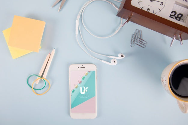 Smartphone Mockup With Post It Notes And Elements Psd