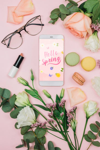 Smartphone Mockup With Spring Concept Psd