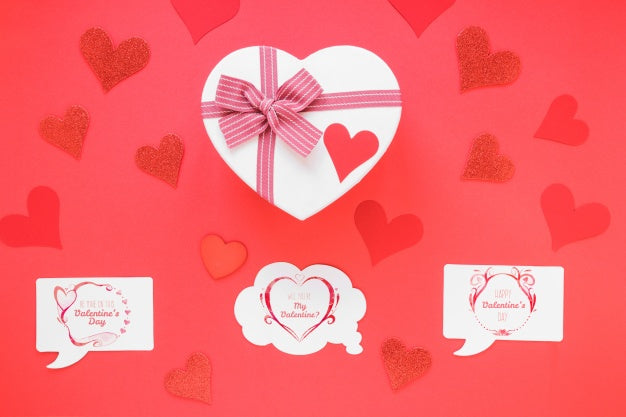 Speech Bubble Card Mockup With Valentine Concept Psd