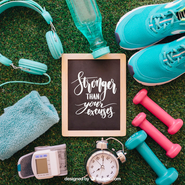 Sports Mockup With Slate In Middle Psd