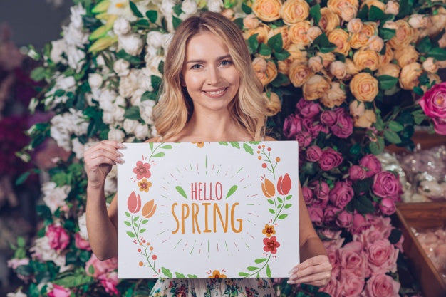 Spring Concept With Woman Holding Paper Mockup Psd