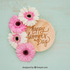 Spring Mockup And Wooden Plate Psd