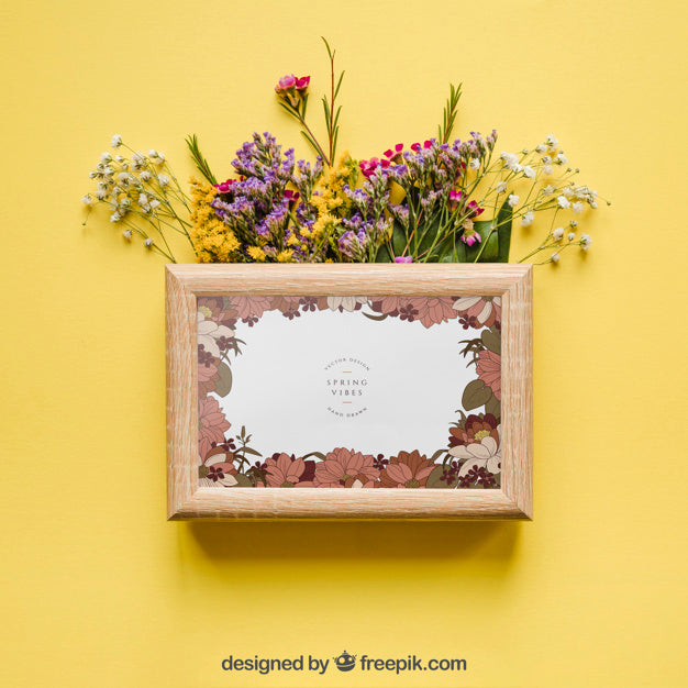Spring Mockup With Frame And Flowers Psd