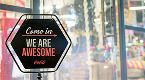 Standing Open / Closed Metal Shop Sign Mockup Psd